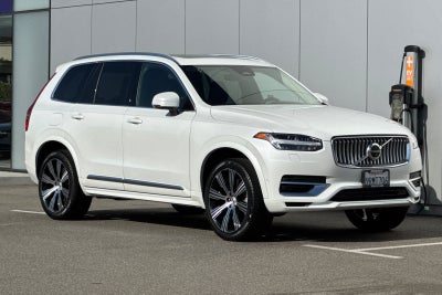 2025 Volvo XC90 Plug-In Hybrid T8 Plus 6 Passenger