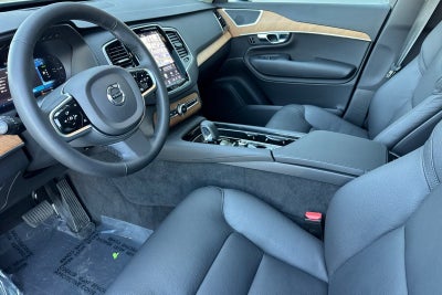 2025 Volvo XC90 Plug-In Hybrid T8 Plus 6 Passenger