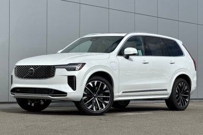 2026 Volvo XC90 Plug-In Hybrid T8 Plus 6 Passenger