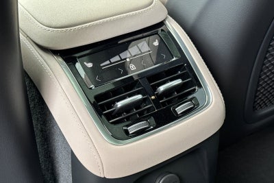 2026 Volvo XC90 Plug-In Hybrid T8 Plus 6 Passenger