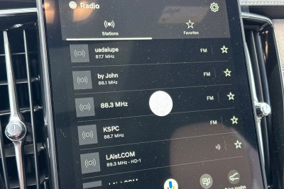 2026 Volvo XC90 Plug-In Hybrid T8 Plus 6 Passenger