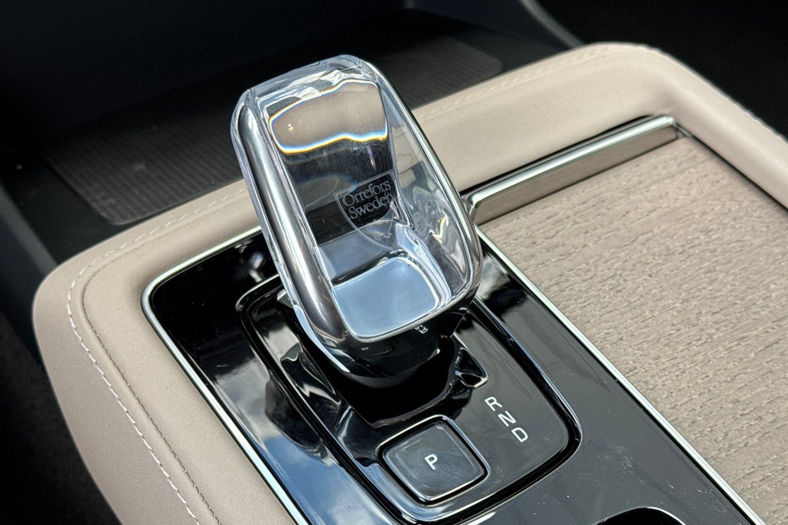 2026 Volvo XC90 Plug-In Hybrid T8 Plus 6 Passenger