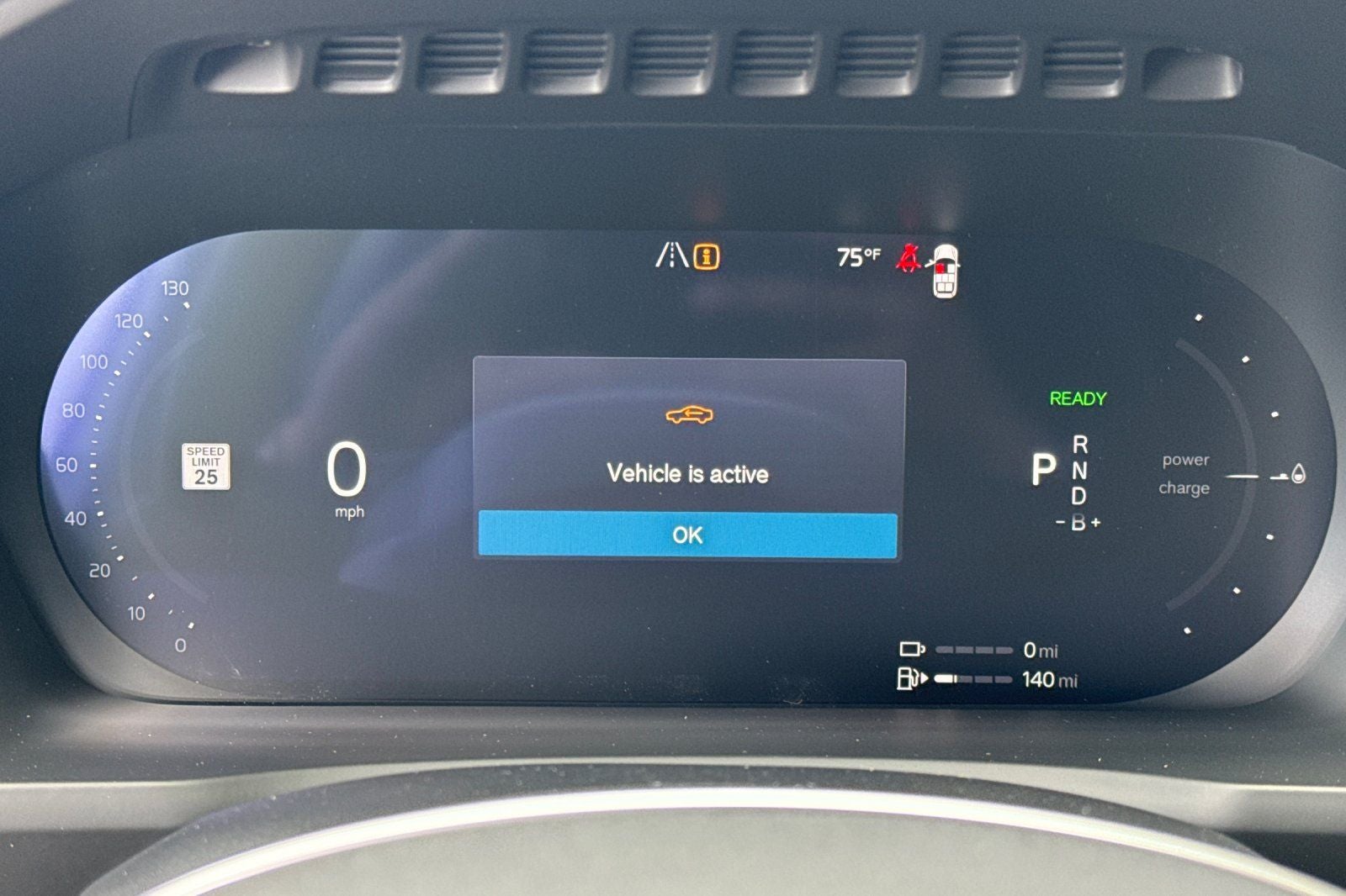 2026 Volvo XC90 Plug-In Hybrid T8 Plus 6 Passenger