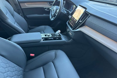 2026 Volvo XC90 Plug-In Hybrid T8 Plus 6 Passenger