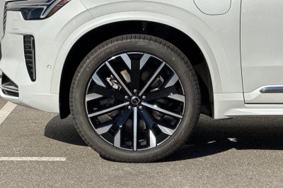 2026 Volvo XC90 Plug-In Hybrid T8 Plus 6 Passenger