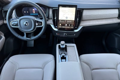 2026 Volvo XC90 Plug-In Hybrid T8 Plus 6 Passenger