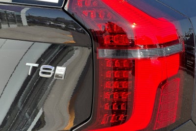 2026 Volvo XC90 Plug-In Hybrid T8 Plus 6 Passenger