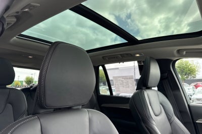 2025 Volvo XC90 Plug-In Hybrid T8 Ultra 6 Passenger