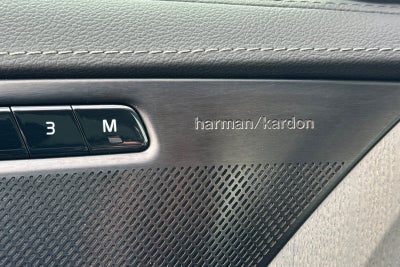 2025 Volvo XC90 Plug-In Hybrid T8 Ultra 6 Passenger
