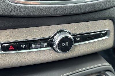 2025 Volvo XC90 Plug-In Hybrid T8 Ultra 6 Passenger