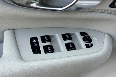 2026 Volvo XC90 Plug-In Hybrid T8 Ultra 6 Passenger