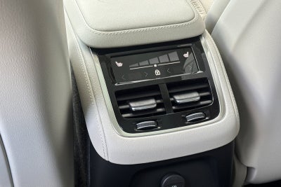 2026 Volvo XC90 Plug-In Hybrid T8 Ultra 6 Passenger