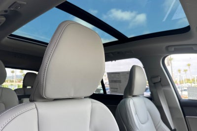 2026 Volvo XC90 Plug-In Hybrid T8 Ultra 6 Passenger