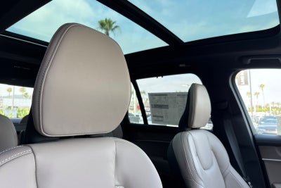 2026 Volvo XC90 Plug-In Hybrid T8 Ultra 6 Passenger