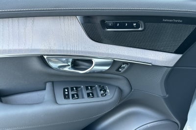 2026 Volvo XC90 Plug-In Hybrid T8 Ultra