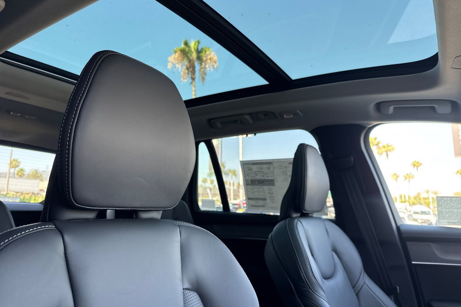 2026 Volvo XC90 Plug-In Hybrid T8 Ultra