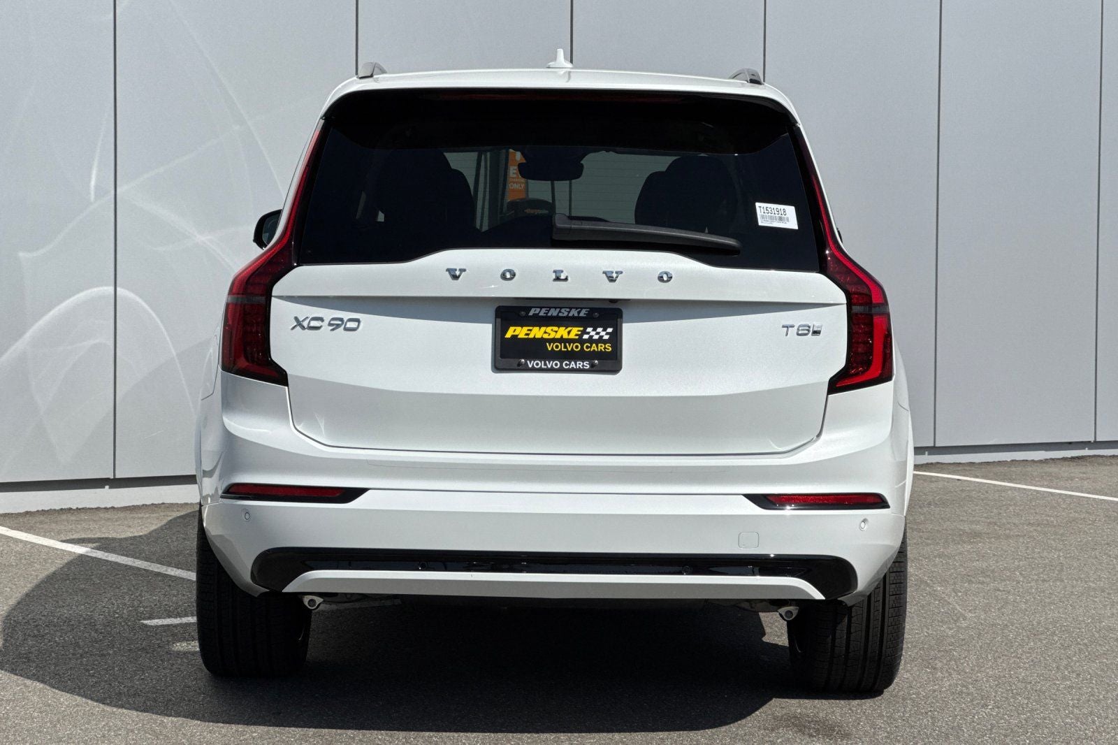 2026 Volvo XC90 Plug-In Hybrid T8 Ultra