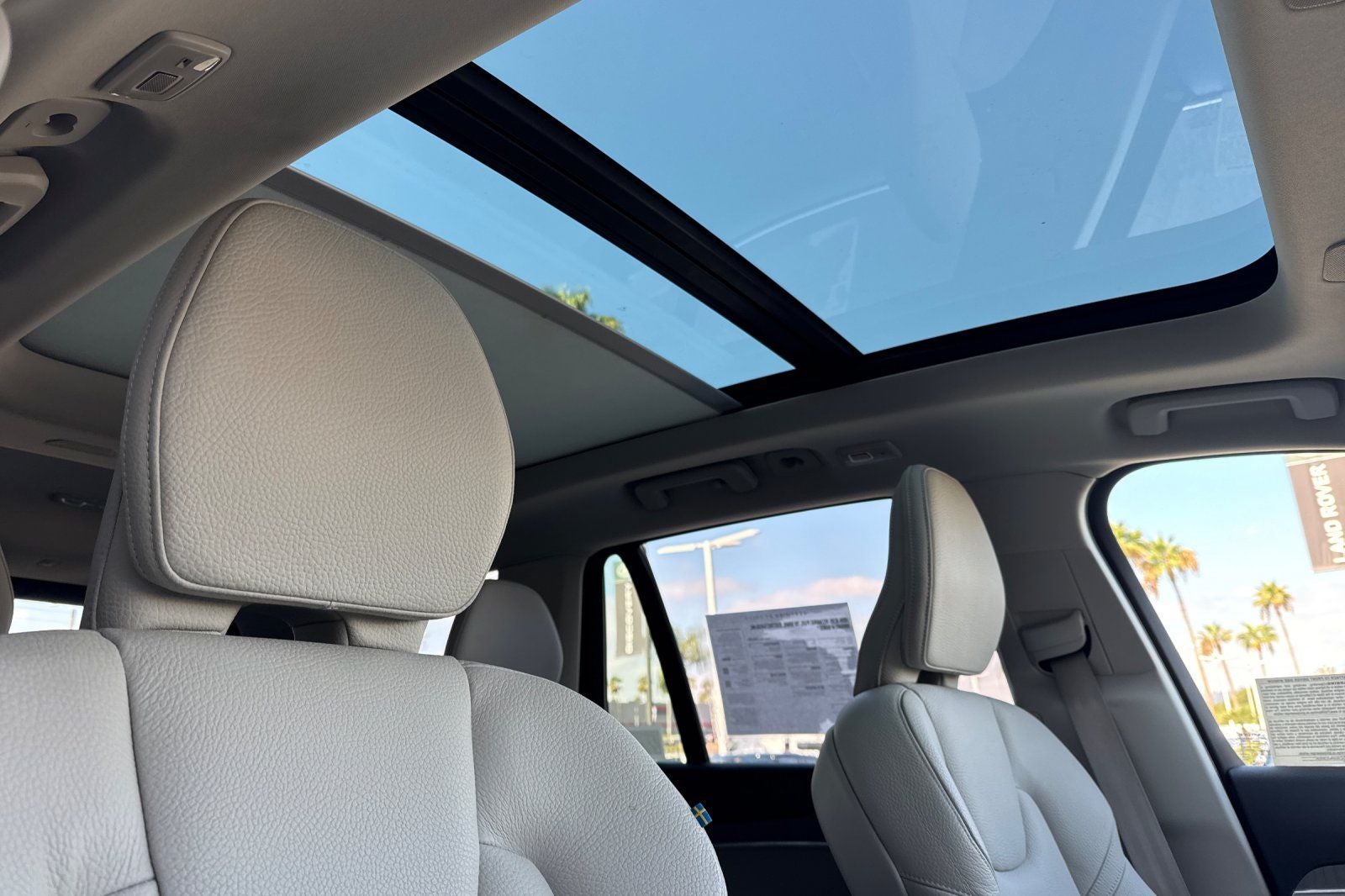 2024 Volvo XC90 Recharge Plug-In Hybrid T8 Plus 6 Passenger