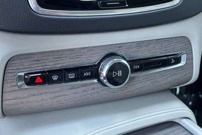2024 Volvo XC90 Recharge Plug-In Hybrid T8 Plus 6 Passenger