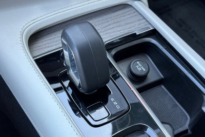 2024 Volvo XC90 Recharge Plug-In Hybrid T8 Plus 6 Passenger
