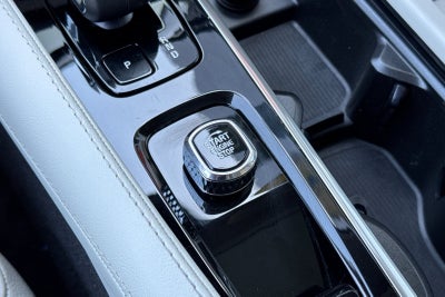 2024 Volvo XC90 Recharge Plug-In Hybrid T8 Plus 6 Passenger