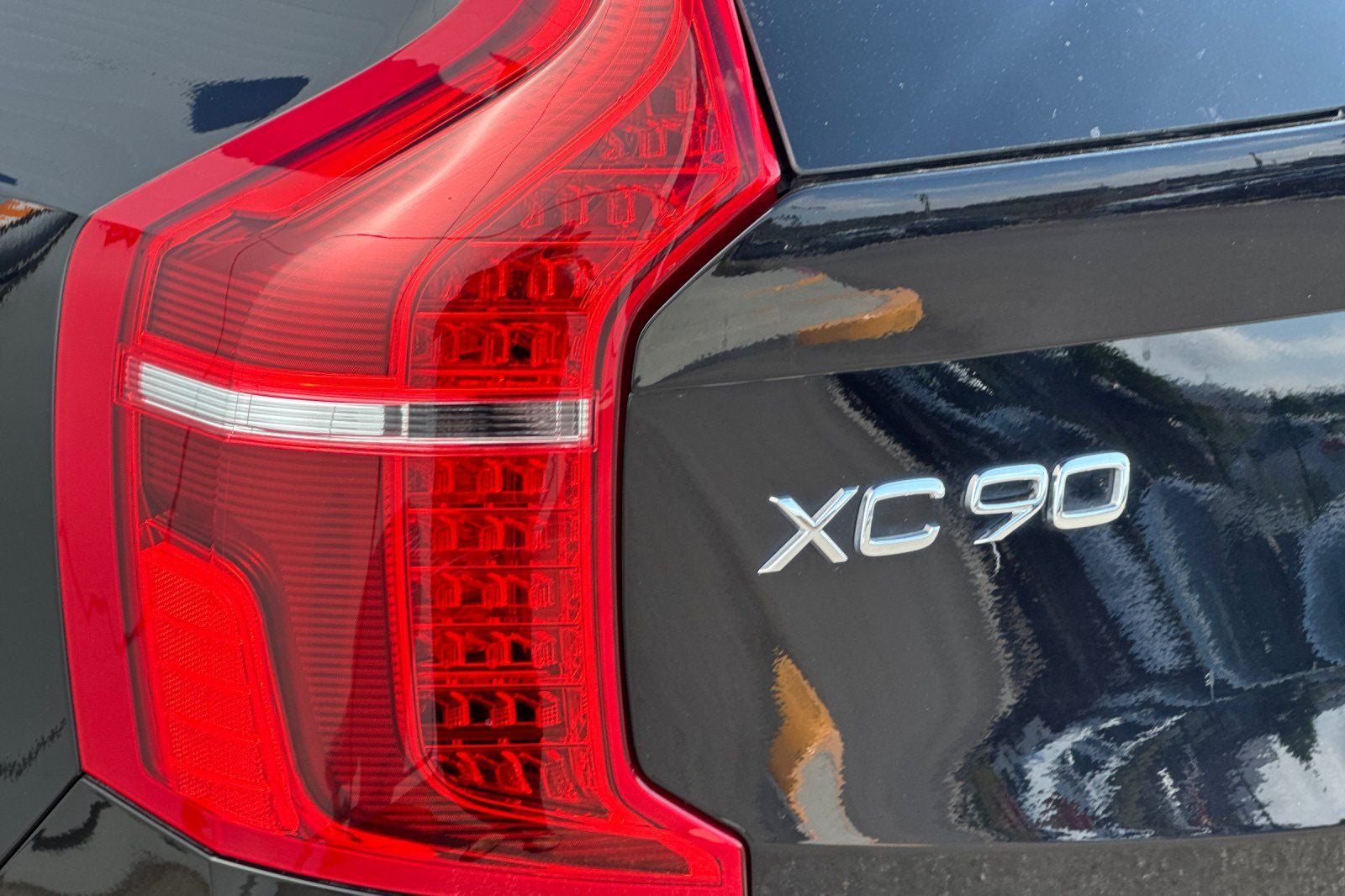 2024 Volvo XC90 Recharge Plug-In Hybrid T8 Plus 6 Passenger