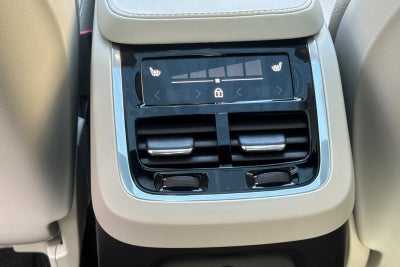 2024 Volvo XC90 Recharge Plug-In Hybrid T8 Plus 6 Passenger