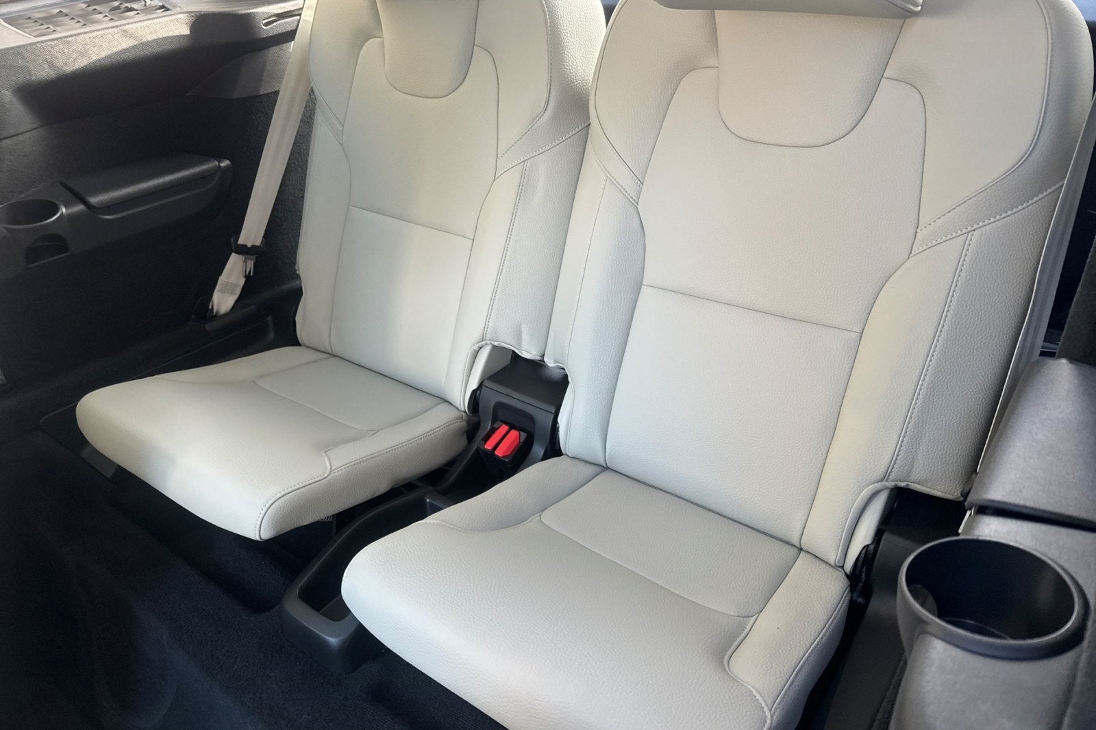 2024 Volvo XC90 Recharge Plug-In Hybrid T8 Plus 6 Passenger