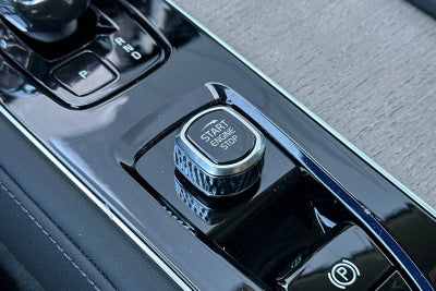 2025 Volvo XC90 Plug-In Hybrid T8 Plus 7 Passenger 2025.5