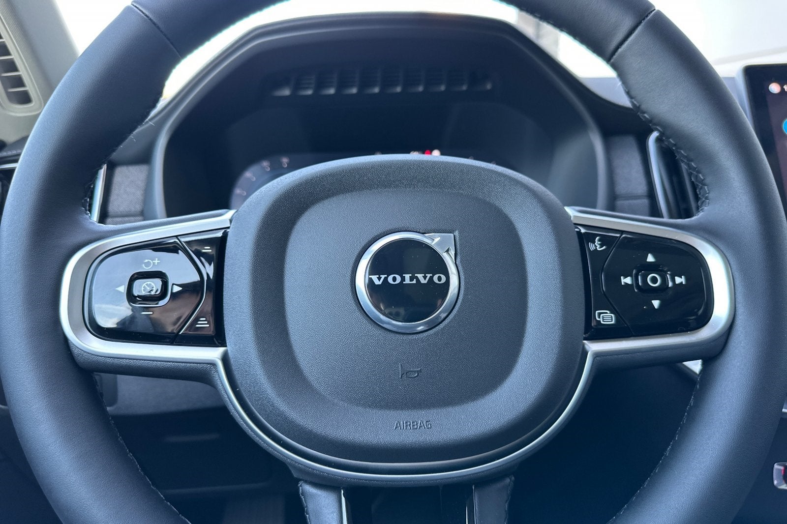 2025 Volvo XC90 Plug-In Hybrid T8 Plus 7 Passenger 2025.5