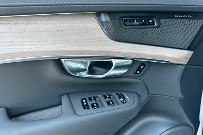 2025 Volvo XC90 Plug-In Hybrid T8 Plus 7 Passenger 2025.5