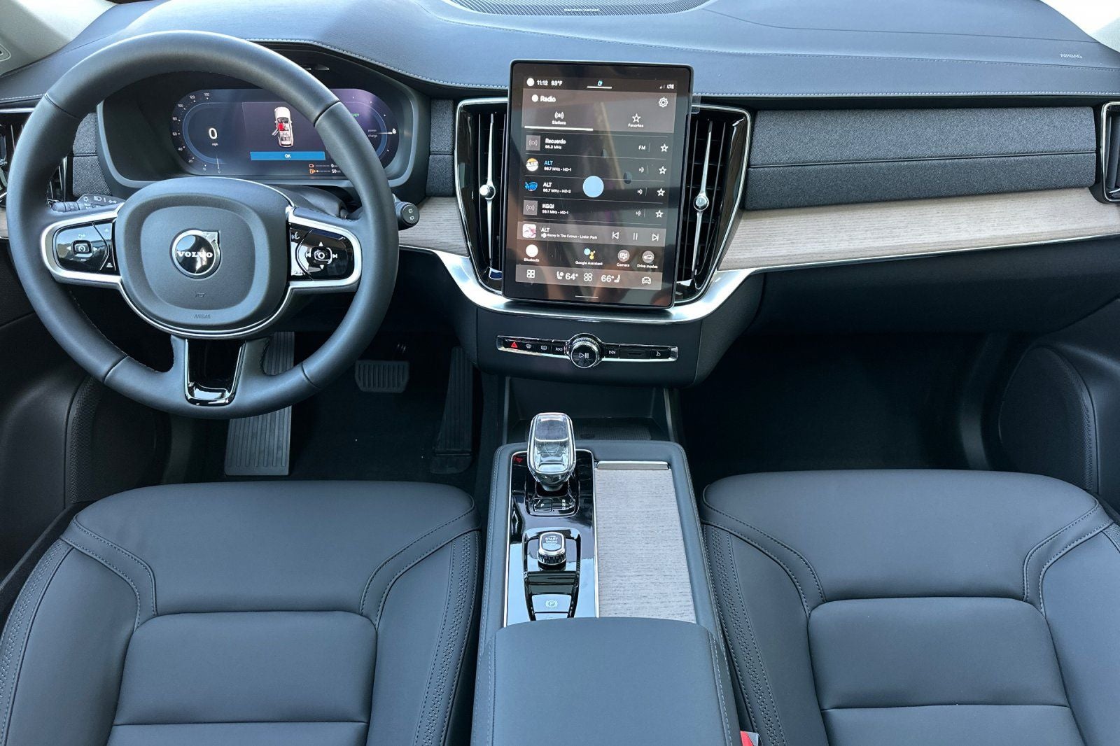 2025 Volvo XC90 Plug-In Hybrid T8 Plus 7 Passenger 2025.5