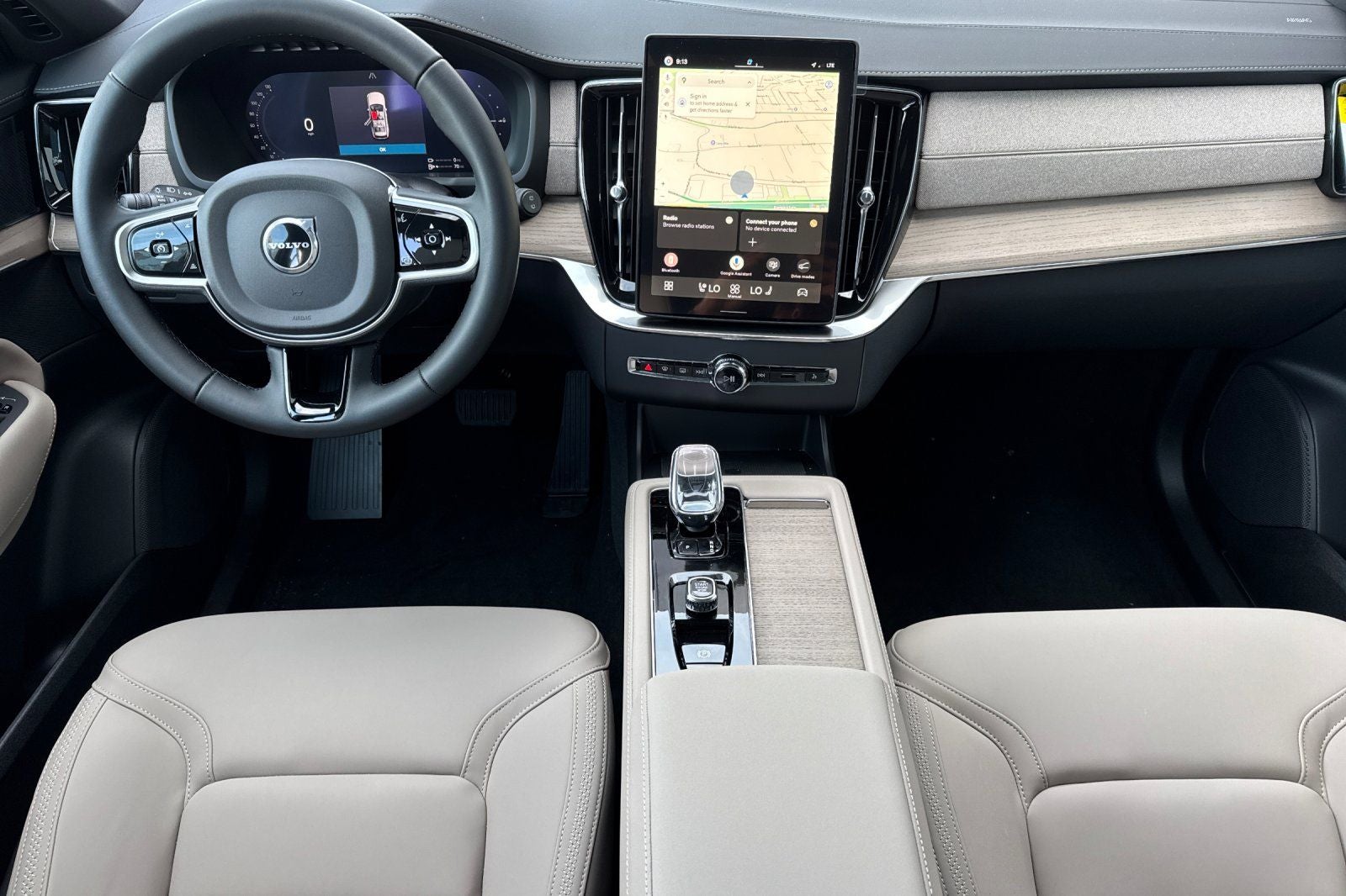 2026 Volvo XC90 Plug-In Hybrid T8 Plus 7 Passenger