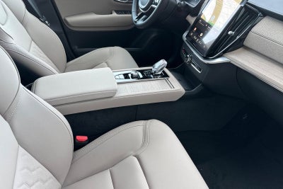 2026 Volvo XC90 Plug-In Hybrid T8 Plus 7 Passenger