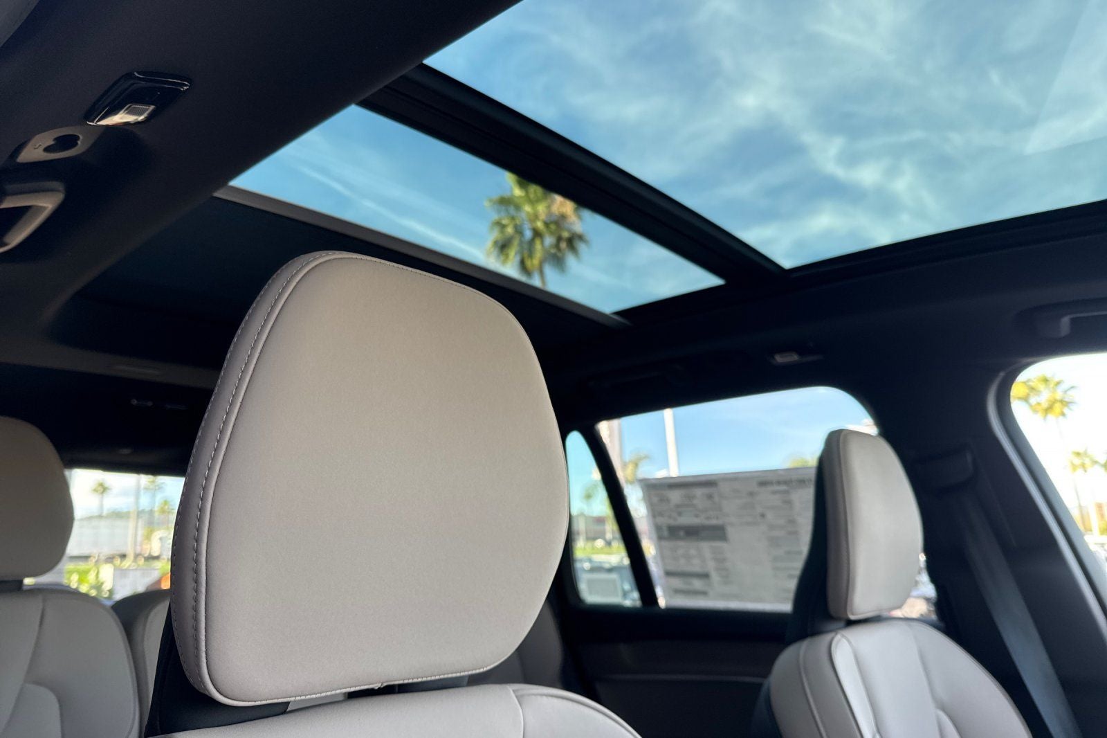 2026 Volvo XC90 Plug-In Hybrid T8 Plus 7 Passenger