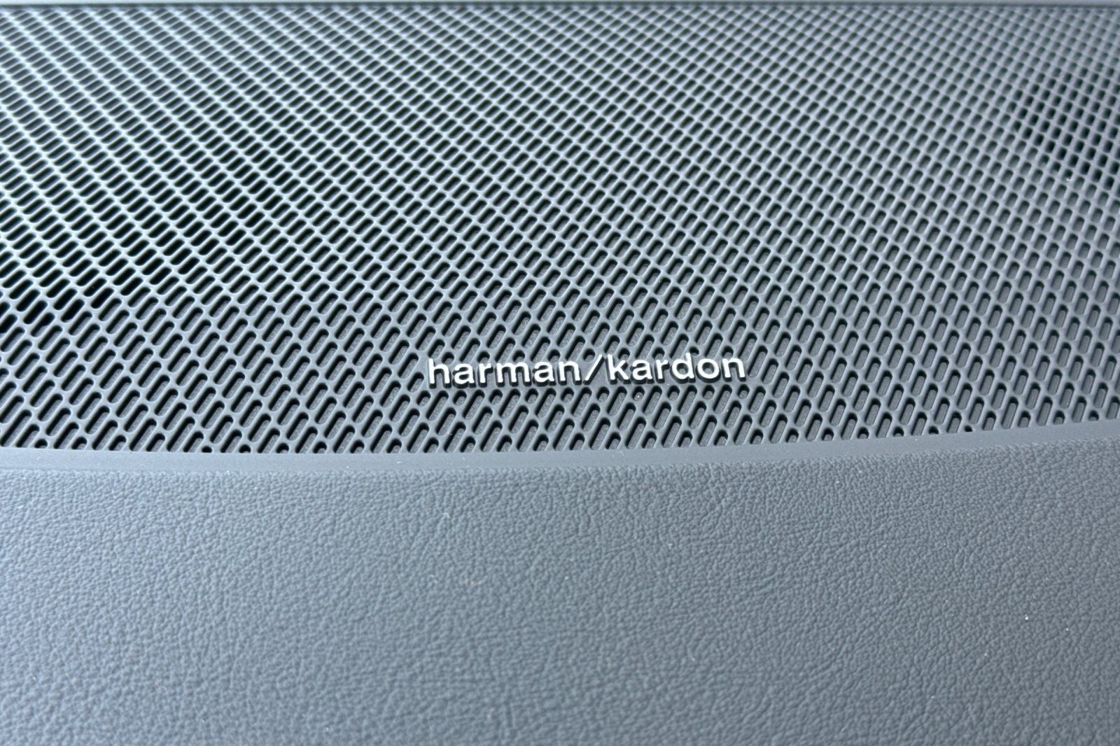 2026 Volvo XC90 Plug-In Hybrid T8 Plus 7 Passenger