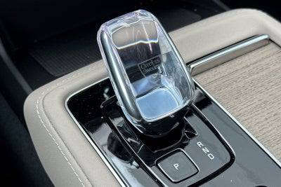 2026 Volvo XC90 Plug-In Hybrid T8 Plus 7 Passenger