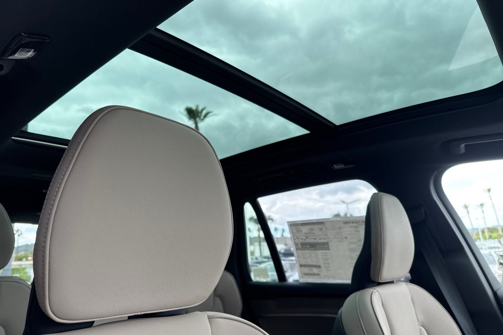 2026 Volvo XC90 Plug-In Hybrid T8 Plus 7 Passenger