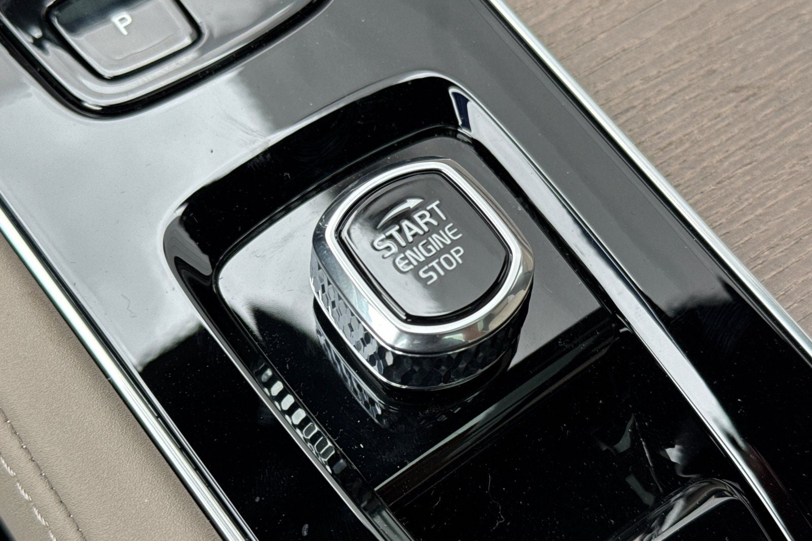 2026 Volvo XC90 Plug-In Hybrid T8 Plus 7 Passenger