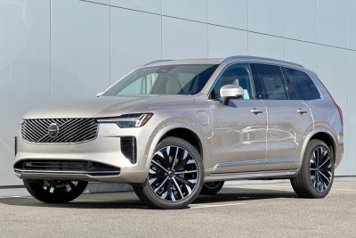 2026 Volvo XC90 Plug-In Hybrid T8 Plus 7 Passenger
