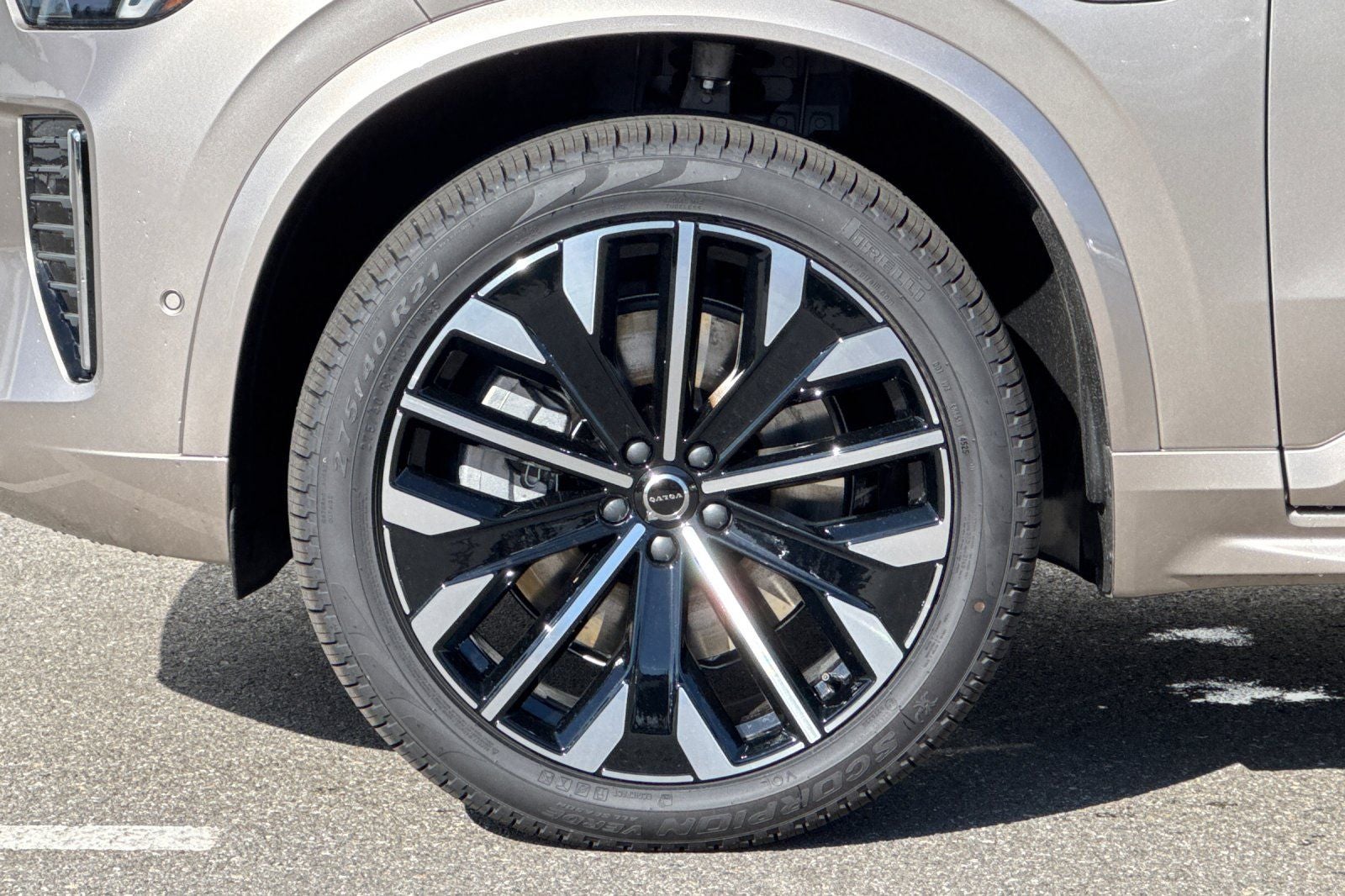 2026 Volvo XC90 Plug-In Hybrid T8 Plus 7 Passenger