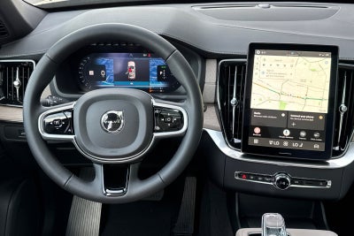 2026 Volvo XC90 Plug-In Hybrid T8 Plus 7 Passenger