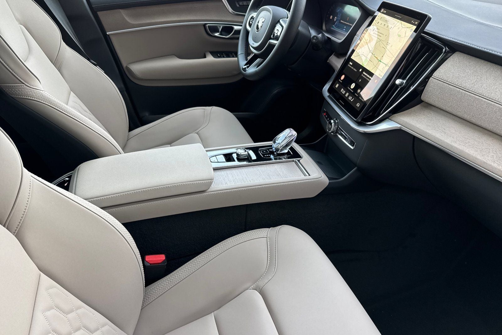 2026 Volvo XC90 Plug-In Hybrid T8 Plus 7 Passenger