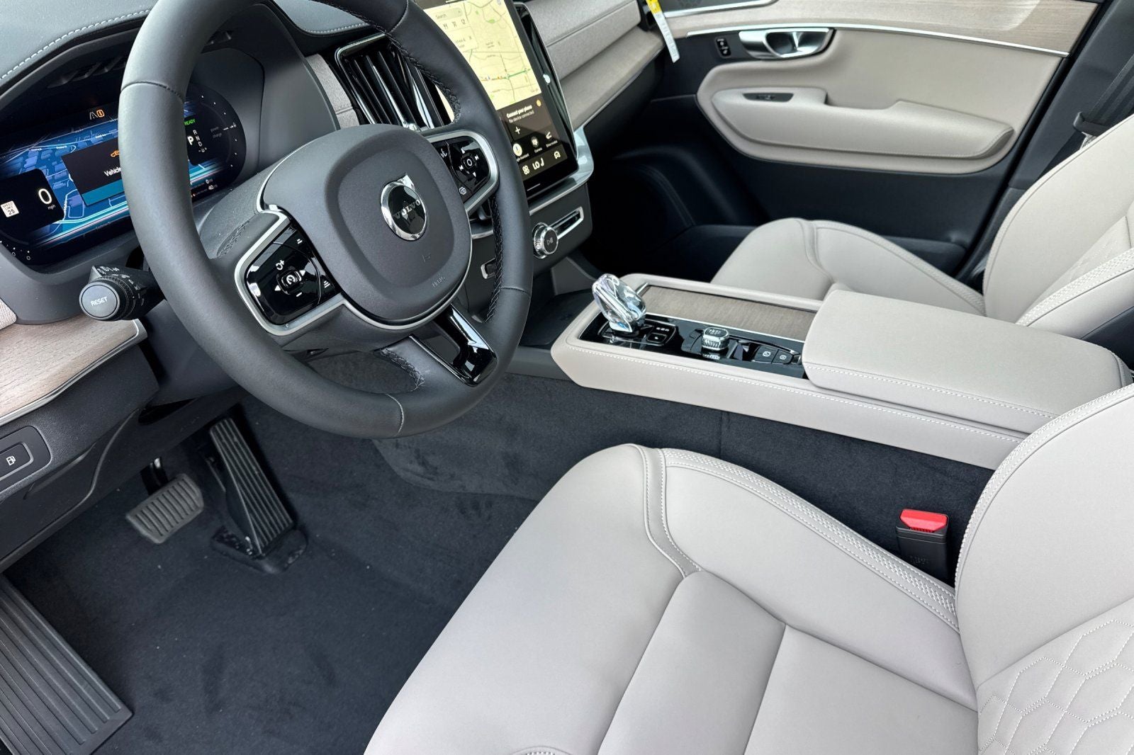 2026 Volvo XC90 Plug-In Hybrid T8 Plus 7 Passenger