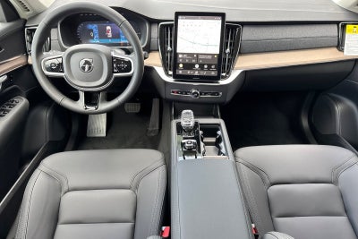 2026 Volvo XC90 Plug-In Hybrid T8 Plus 7 Passenger
