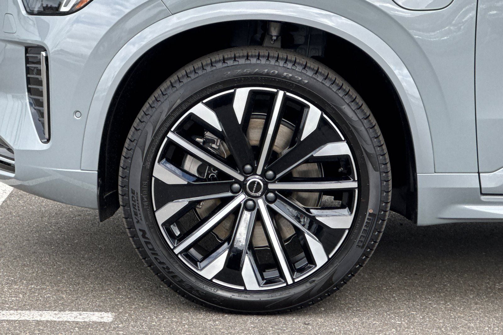 2026 Volvo XC90 Plug-In Hybrid T8 Plus 7 Passenger