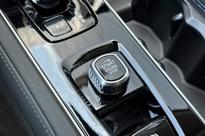 2026 Volvo XC90 Plug-In Hybrid T8 Plus 7 Passenger
