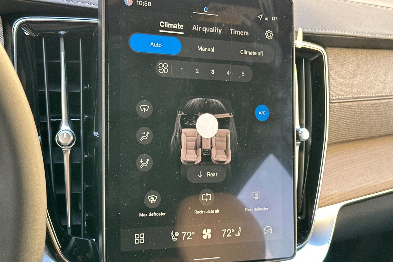 2026 Volvo XC90 Plug-In Hybrid T8 Plus 7 Passenger