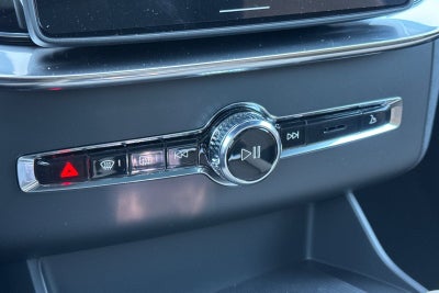 2026 Volvo XC90 Plug-In Hybrid T8 Plus 7 Passenger