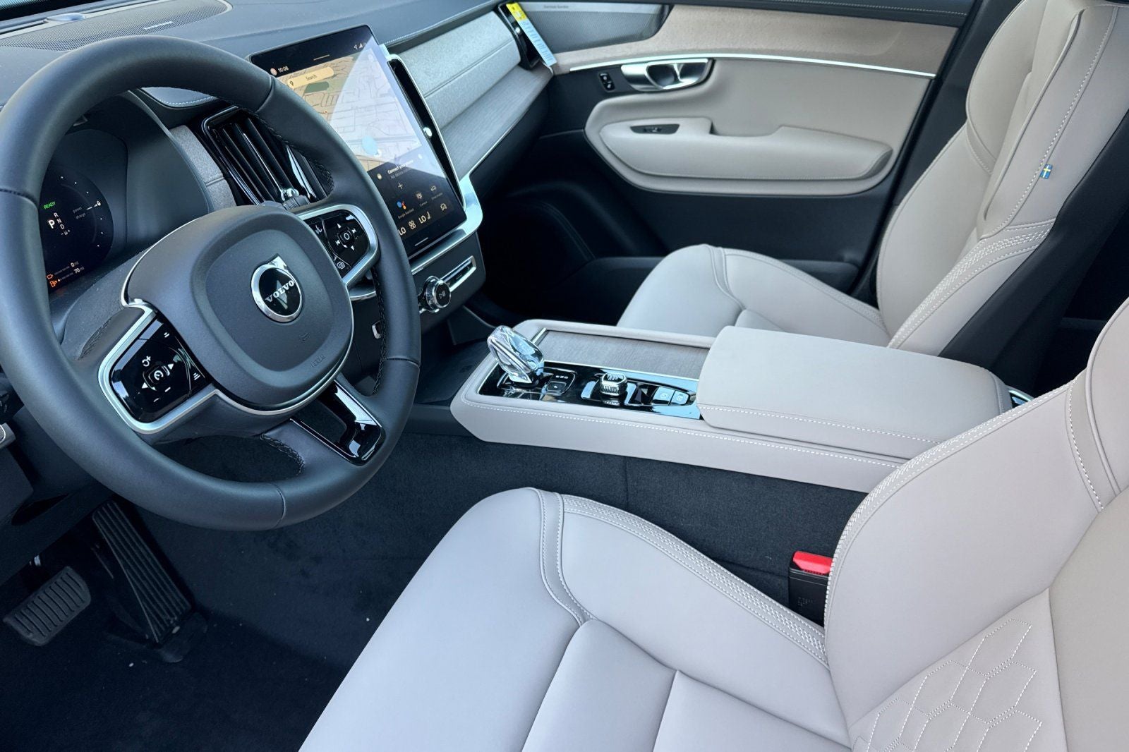 2026 Volvo XC90 Plug-In Hybrid T8 Plus 7 Passenger